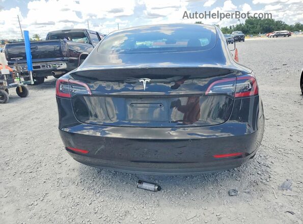 5YJ3E1EA6KF314231 2019 TESLA MODEL Black Вид салону спереду