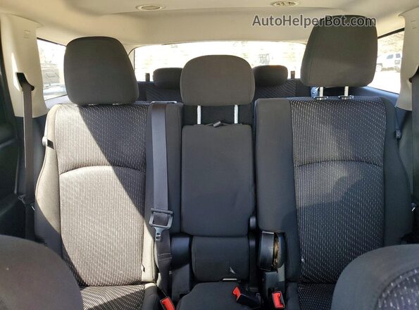 3C4PDCBG5KT799018 2019 DODGE JOURNEY Silver Widok wnętrza z tyłu