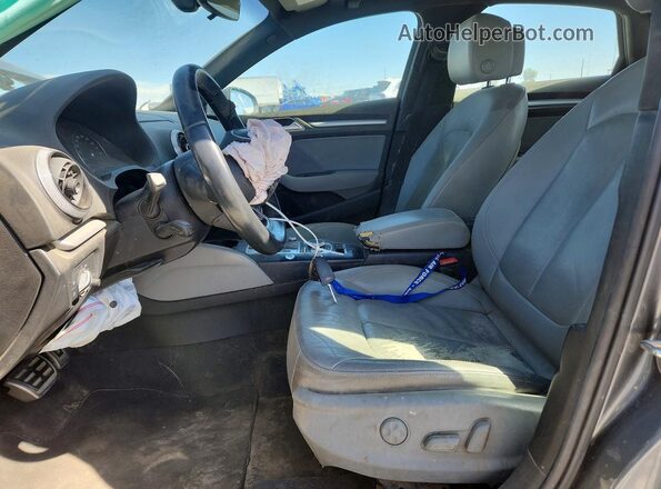 WAUAUGFF3KA065349 2019 AUDI A3 Silver Вид панелі приладів