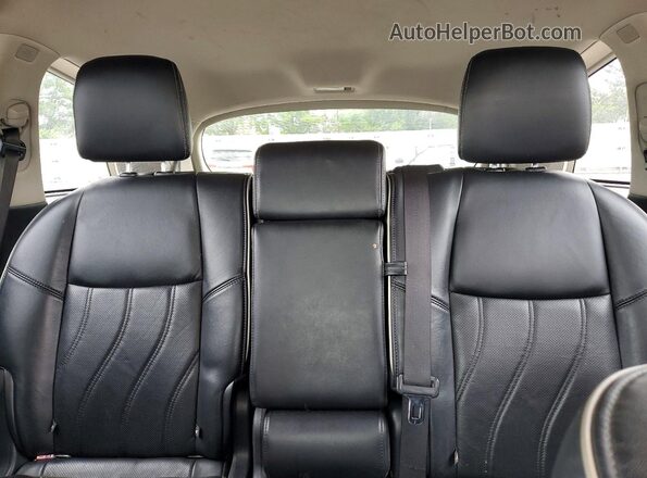 5N1DL0MM4HC510475 2017 INFINITI QX60 Charcoal Widok wnętrza z tyłu