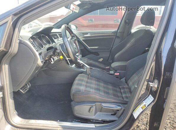 3VW447AU1JM262248 2018 VOLKSWAGEN GTI Black Vista del salpicadero