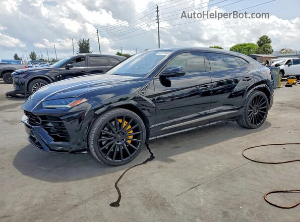 2020 LAMBORGHINI URUS