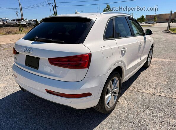 WA1BCCFS2JR018632 2018 AUDI Q3 Белый Вид спереди
