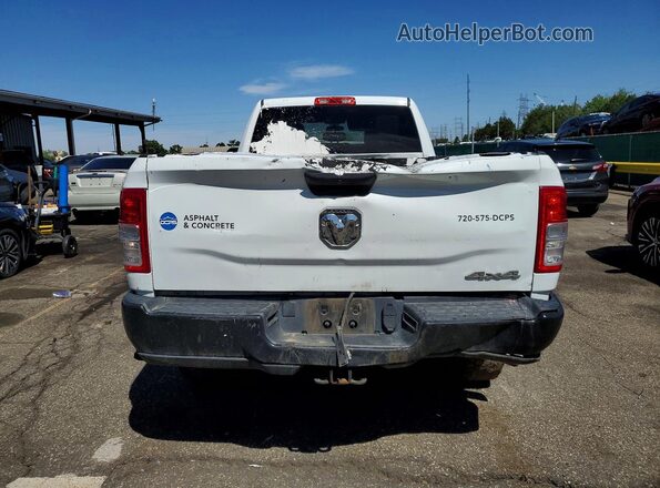 3C63R3GJ5NG276817 2022 RAM 3500 Белый Вид салона спереди