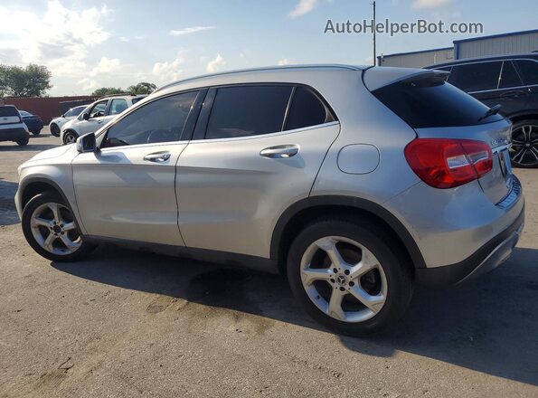 WDCTG4EB8JJ495855 2018 MERCEDES-BENZ GLA Серебряный Задняя правая четверть