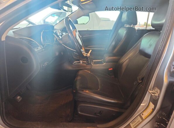 2C3CCAEG9GH294783 2016 CHRYSLER 300 Серебряный Вид панели приборов