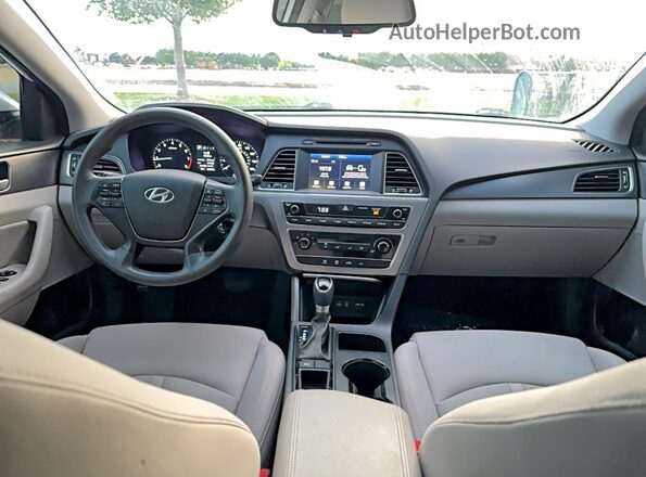 5NPE34AF2HH487725 2017 HYUNDAI SONATA Белый Вид задних сидений