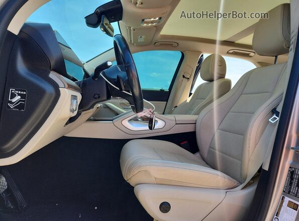 4JGFB4JB1NA601989 2022 MERCEDES-BENZ GLE Silver Dashboard view