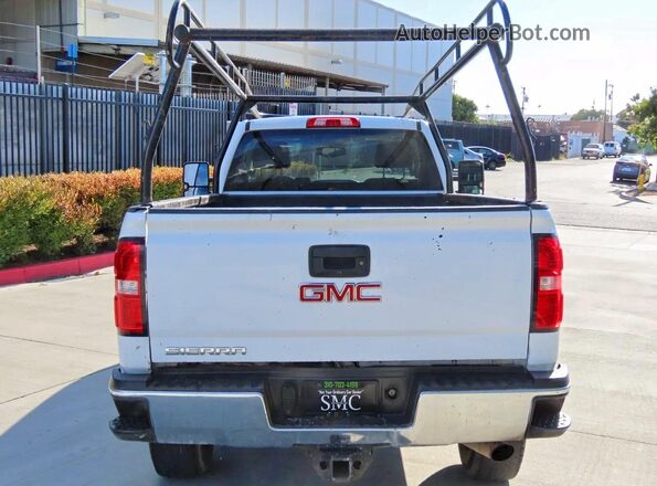 1GT31VCG1JZ344935 2018 GMC SIERRA Белый Вид салона спереди