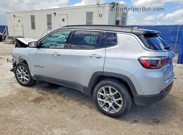3C4NJDCNXST508077 2025 JEEP COMPASS Серебряный Задняя правая четверть