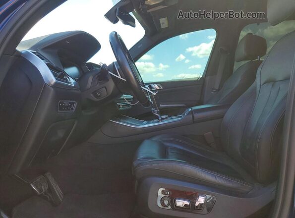 5UXCR4C04M9G33559 2021 BMW X5 Синий Вид панели приборов