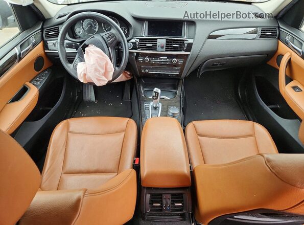 5UXWX9C33H0T25008 2017 BMW X3 Белый Вид щитка приборов