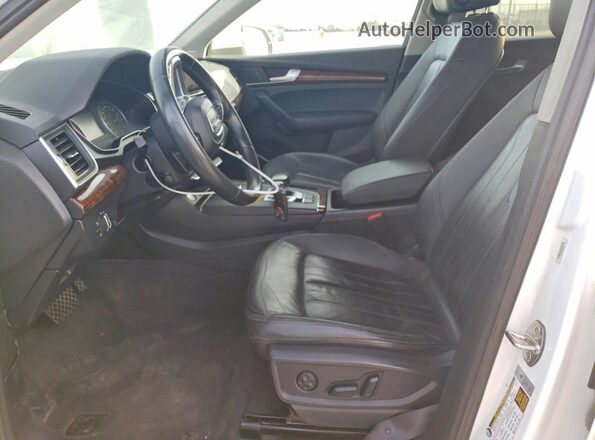 WA1ANAFY5J2150520 2018 AUDI Q5 Белый Вид панели приборов
