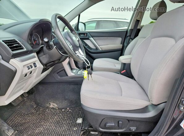 JF2SJAEC5HH573425 2017 SUBARU FORESTER Gray Widok deski rozdzielczej