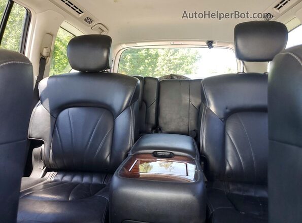 JN8AZ2NE6H9153780 2017 INFINITI QX80 Белый Вид задней части салона