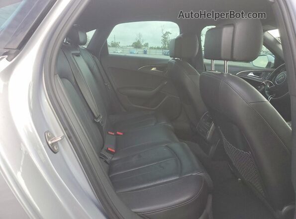 WAUC8AFC8JN054712 2018 AUDI A6 Silver Vista interior trasera