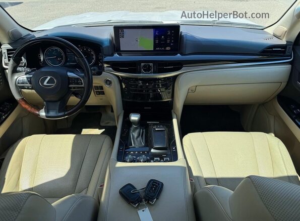 JTJHY7AX2J4263193 2018 LEXUS LX White Widok komory silnika