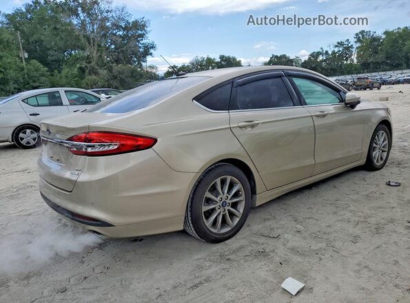 3FA6P0HD8HR290373 2017 FORD FUSION Золотой Передняя правая четверть