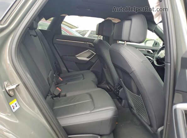 WA1DECF34S1011760 2025 AUDI Q3 Gray Widok komory silnika