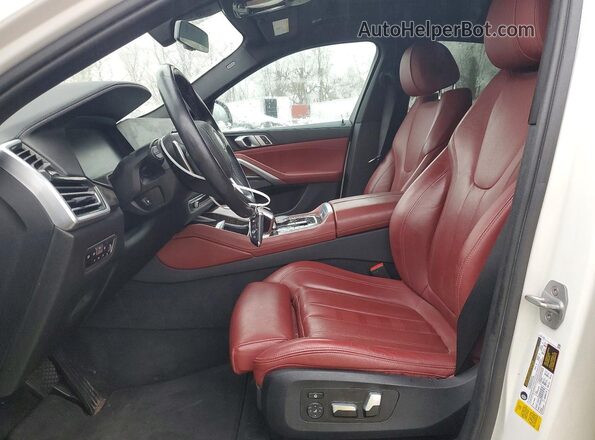 5UXCY4C00L9D49475 2020 BMW X6 Белый Вид панели приборов