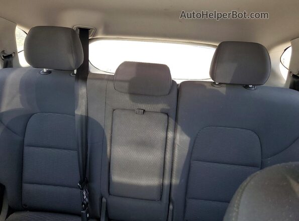 KM8J2CA46LU204201 2020 HYUNDAI TUCSON Черный Вид задней части салона
