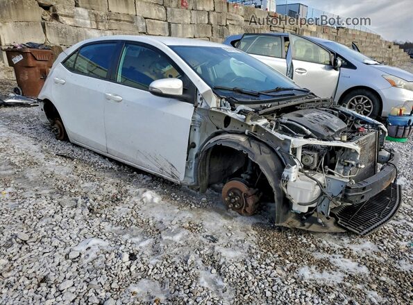 2T1BURHE4HC958707 2017 TOYOTA COROLLA Белый Вид спереди