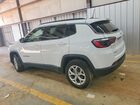 2024 Jeep Compass Latitude Белый vin: 3C4NJDBN8RT138937