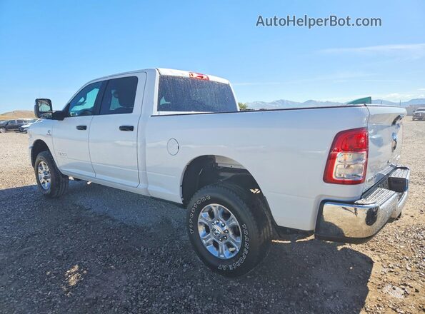 3C6UR5DL2PG537622 2023 RAM 2500 Белый Задняя правая четверть