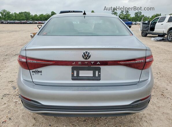 3VWBX7BU3SM076029 2025 VOLKSWAGEN JETTA Серебряный Вид салона спереди