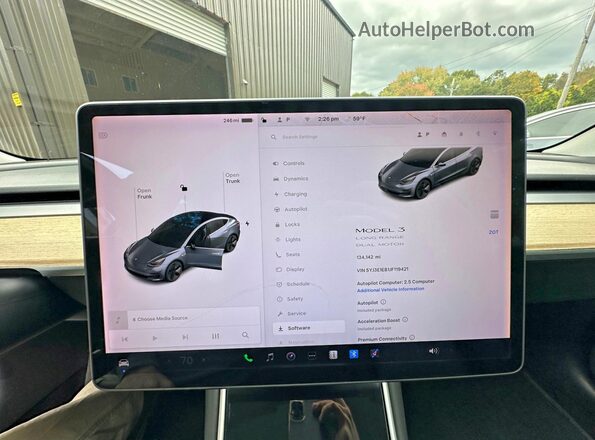 5YJ3E1EB1JF119421 2018 TESLA MODEL Серый Вид щитка приборов