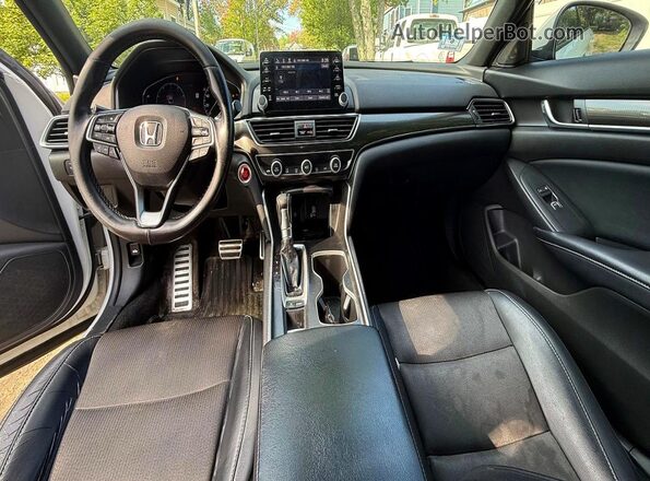 1HGCV1F32JA095311 2018 HONDA ACCORD White Вид щитка приладів