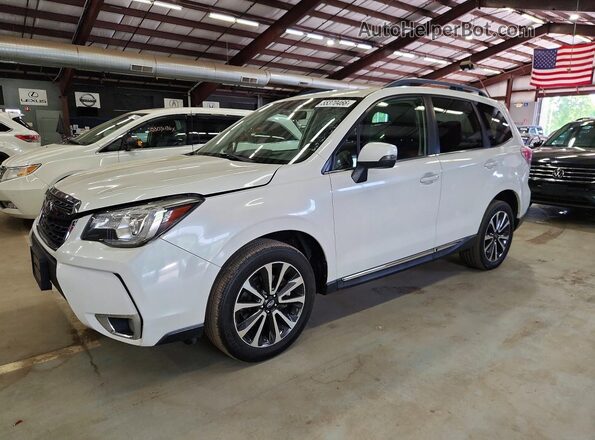 JF2SJGTC5HH417181 2017 SUBARU FORESTER White Przód lewy