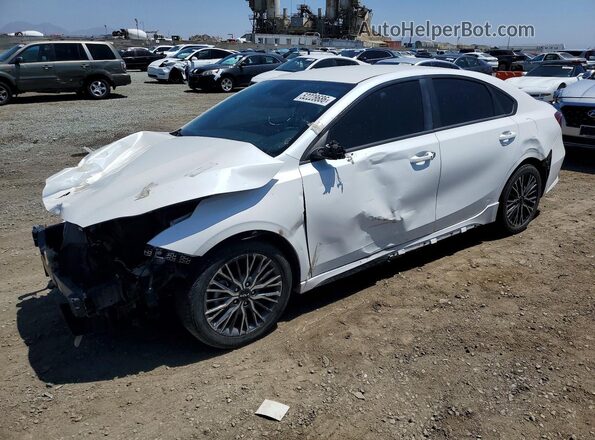 3KPF54AD1PE660991 2023 KIA FORTE Белый Передняя левая четверть