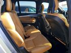 2018 Volvo Xc90 T5 Серебряный vin: YV4102PK4J1347394