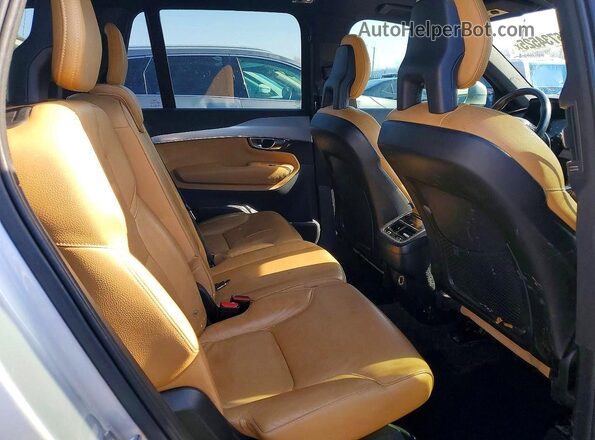 YV4102PK4J1347394 2018 VOLVO XC90 Серебряный Вид подкапотного пространства