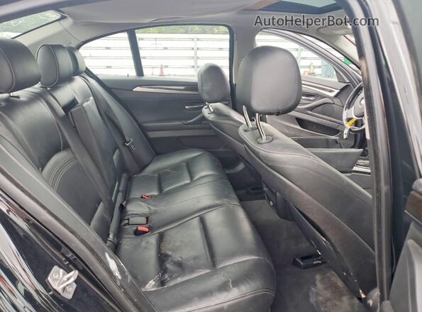 WBA5B1C53GG130446 2016 BMW 5 SERIES Silver Widok wnętrza z tyłu