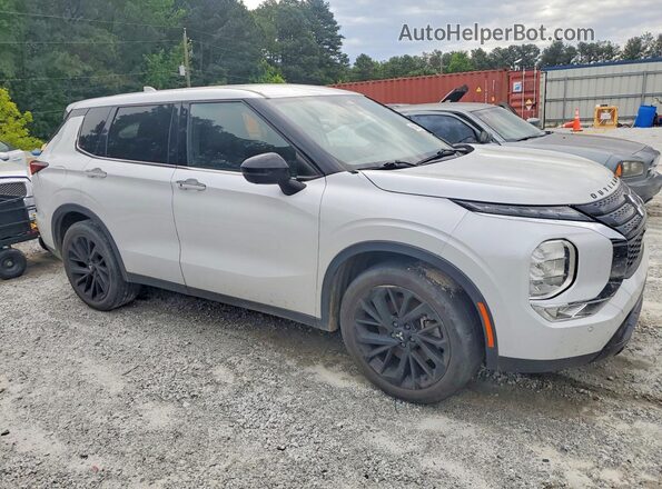 JA4J3VA88RZ003891 2024 MITSUBISHI OUTLANDER Белый Вид спереди
