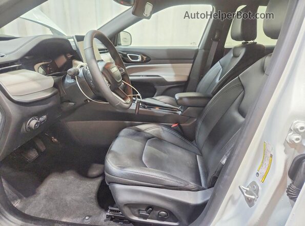 3C4NJDCN3TT182317 2026 JEEP COMPASS Белый Вид панели приборов
