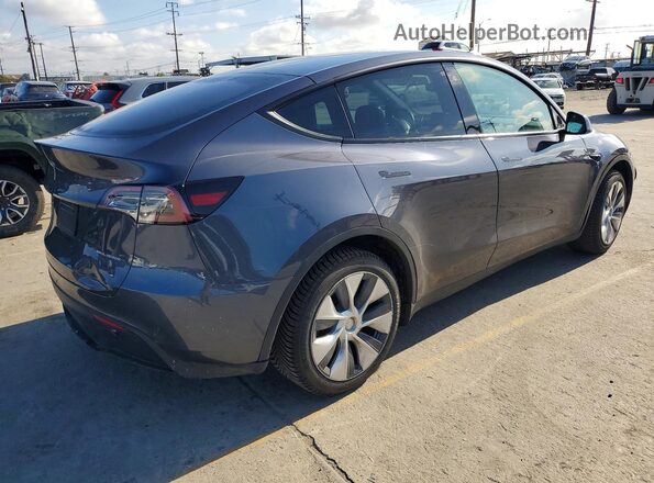 7SAYGDEE3PF664642 2023 TESLA MODEL Серый Передняя правая четверть