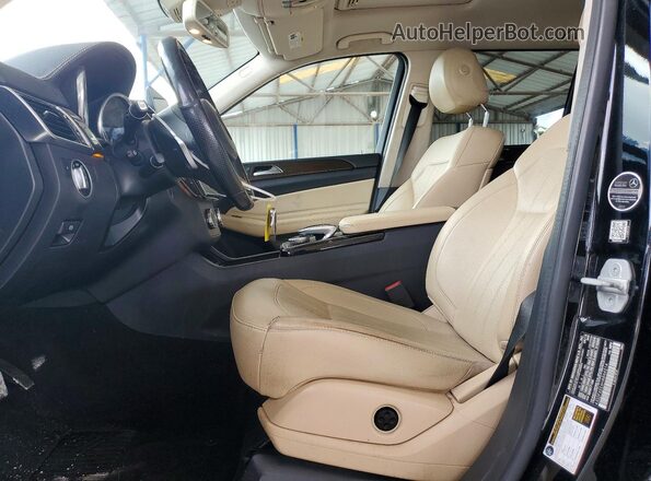4JGDF6EE6HA844214 2017 MERCEDES-BENZ GLS Black Widok deski rozdzielczej