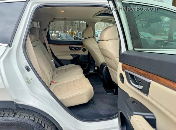 2HKRW2H85JH602943 2018 HONDA CR-V White Vista interior delantera