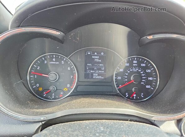 KNAFZ5A35G5592172 2016 KIA FORTE Серебряный Вид задних сидений