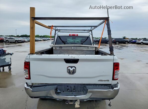 3C6UR5HJ6KG551475 2019 RAM 2500 Белый Вид салона спереди