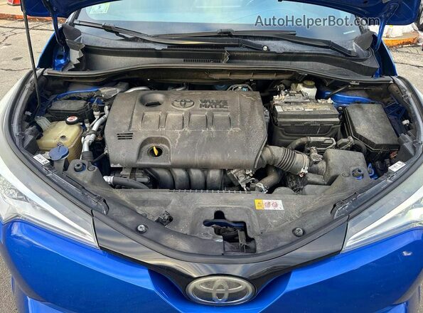 NMTKHMBX3JR020422 2018 TOYOTA C-HR Blue Widok deski rozdzielczej