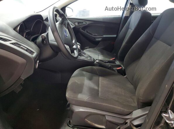 1FADP3E22HL222595 2017 FORD FOCUS Черный Вид салона спереди