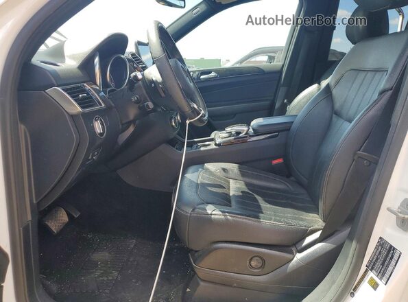 4JGDA5HB0JB003564 2018 MERCEDES-BENZ GLE White Вид салону спереду