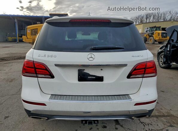 4JGDA5HB6GA738676 2016 MERCEDES-BENZ GLE White Widok z tyłu