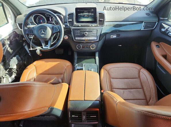 4JGDA5HB6HA817606 2017 MERCEDES-BENZ GLE Белый Вид панели приборов