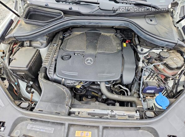 4JGDA5HBXJB052013 2018 MERCEDES-BENZ GLE White Вид підкапотного простору