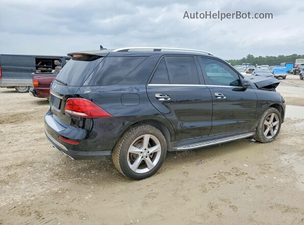 4JGDA5JB0HA863300 2017 MERCEDES-BENZ GLE Black Tył prawy